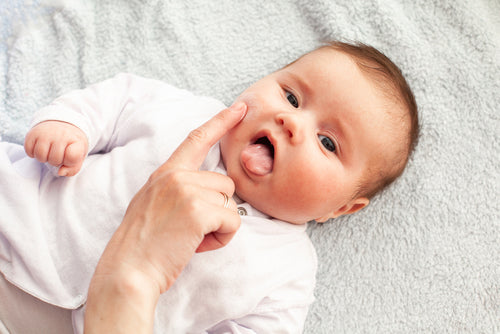 8 tips for soothing baby eczema